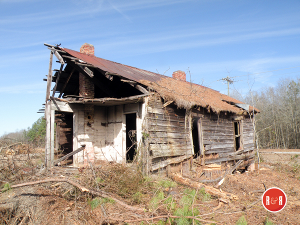 Tenant houses once dotted the landscape of Calhoun County, S.C. In 2018, few remain and those are in poor condition.  Image courtesy of photographer Ann L. Helms - 2018